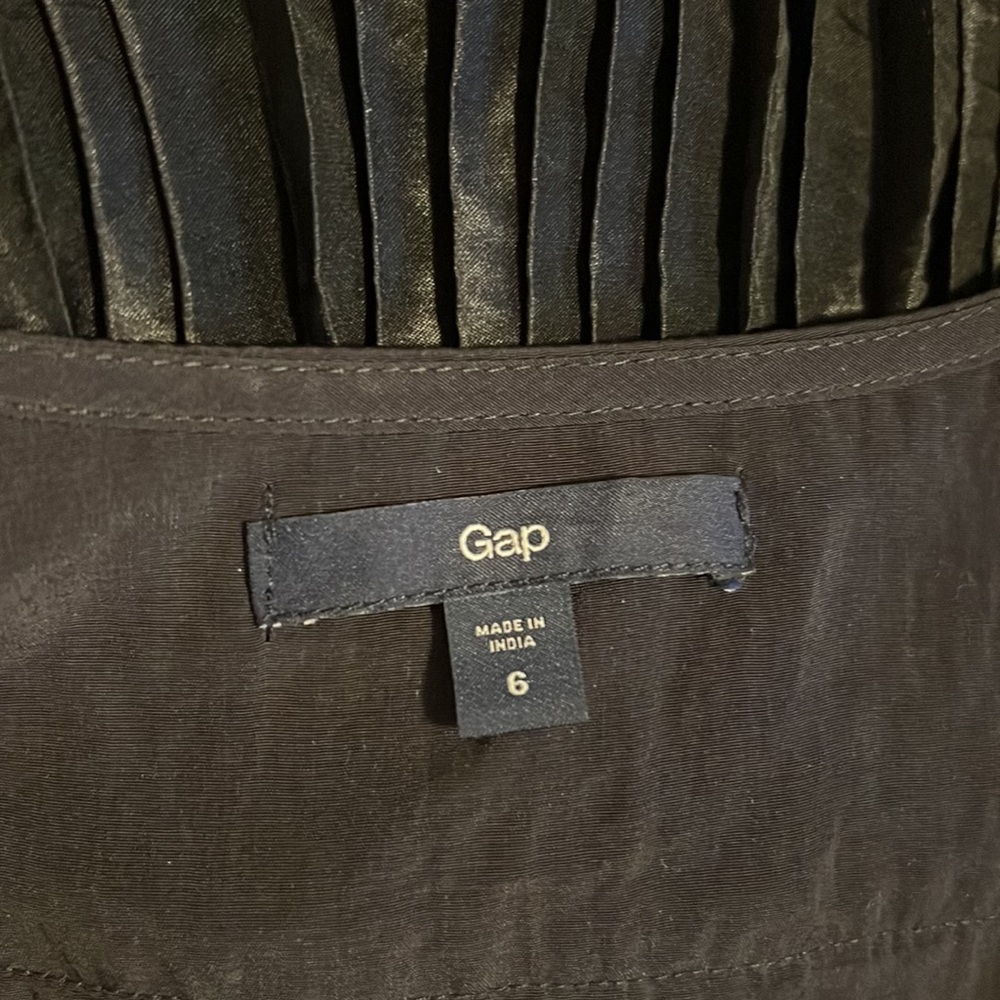 GAP Pleated Ruffles Mini Dress - Picture 9 of 11